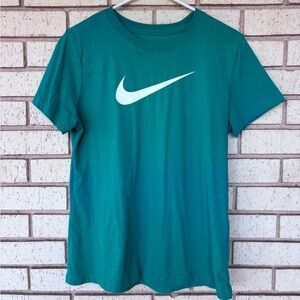 NIKE dri-fit green swoosh tshirt. Never worn